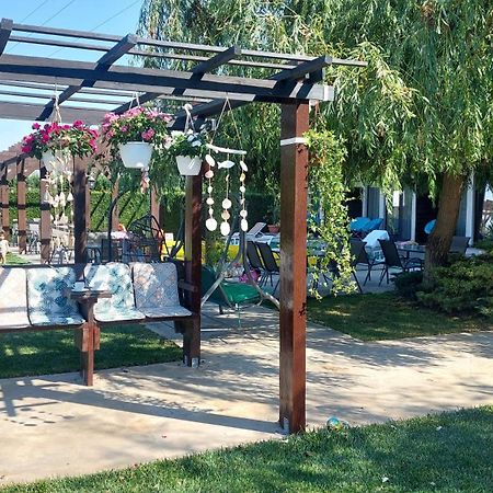 Pensiunea Eclipse Корбу Екстериор снимка